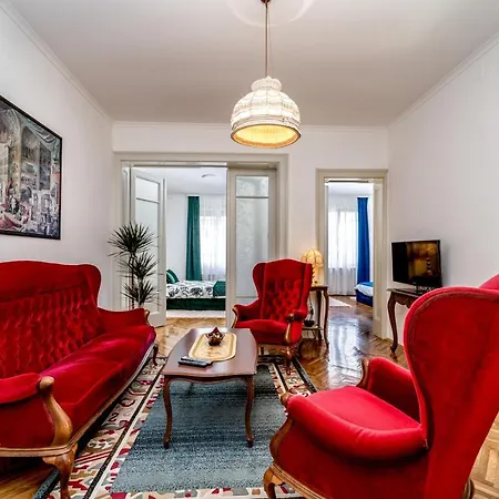 アパート Kneza Milosa ベオグラード