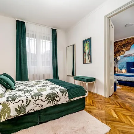 公寓 Kneza Milosa *